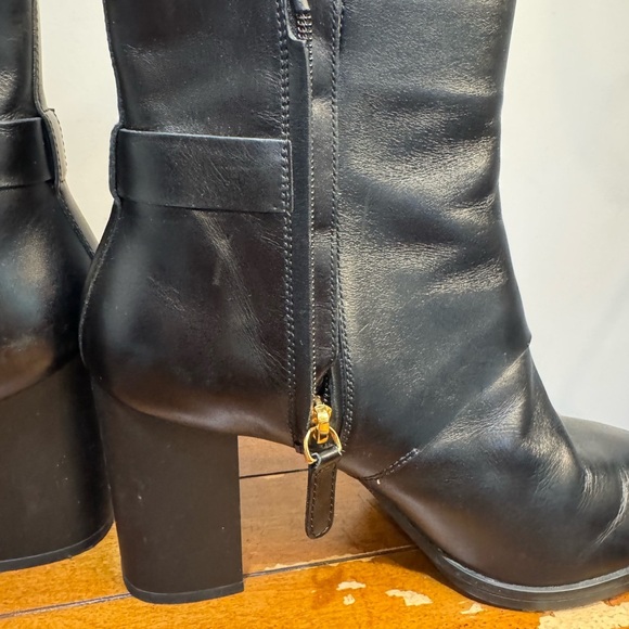 TOD'S Gomma Ankle Leather Boots Black Gold Buckle Sz EU40 - Picture 10 of 16